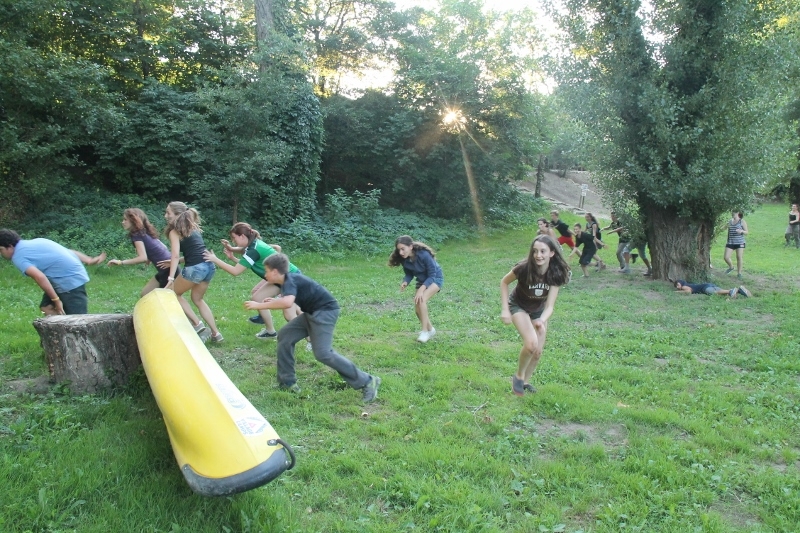 Village Camps International Summer Camp Ard&egrave;che, France 2019-07-26 https://www.villagecamps.com/journals_admin/images/924-11-16-07-2014 (800x533) (170).jpg